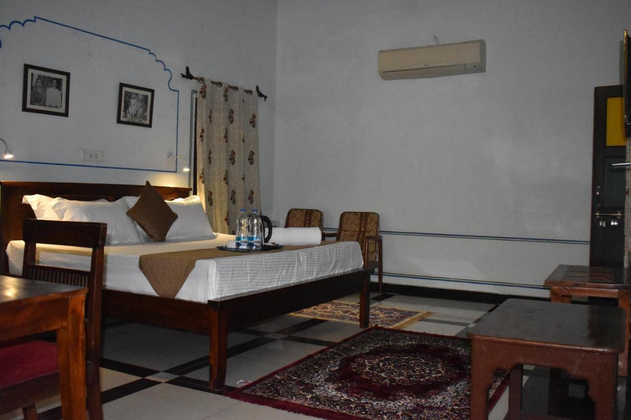 Hotel Nawal Sagar Palace - Būndi Екстериор снимка