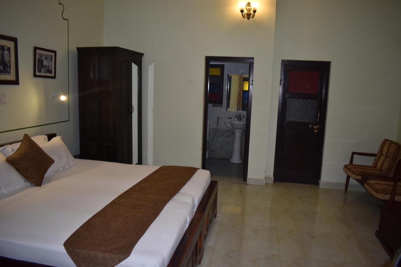 Hotel Nawal Sagar Palace - Būndi Екстериор снимка