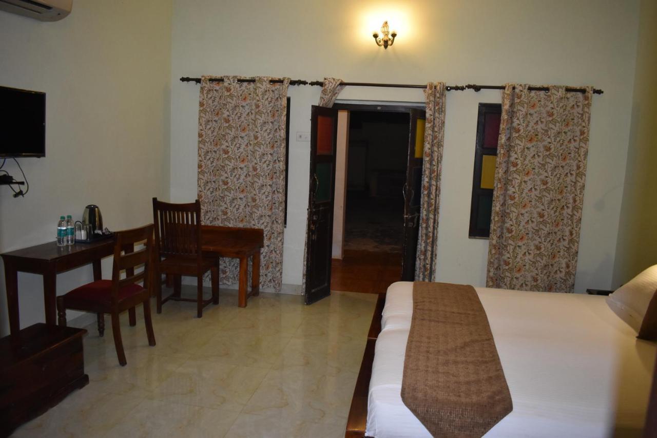 Hotel Nawal Sagar Palace - Būndi Екстериор снимка