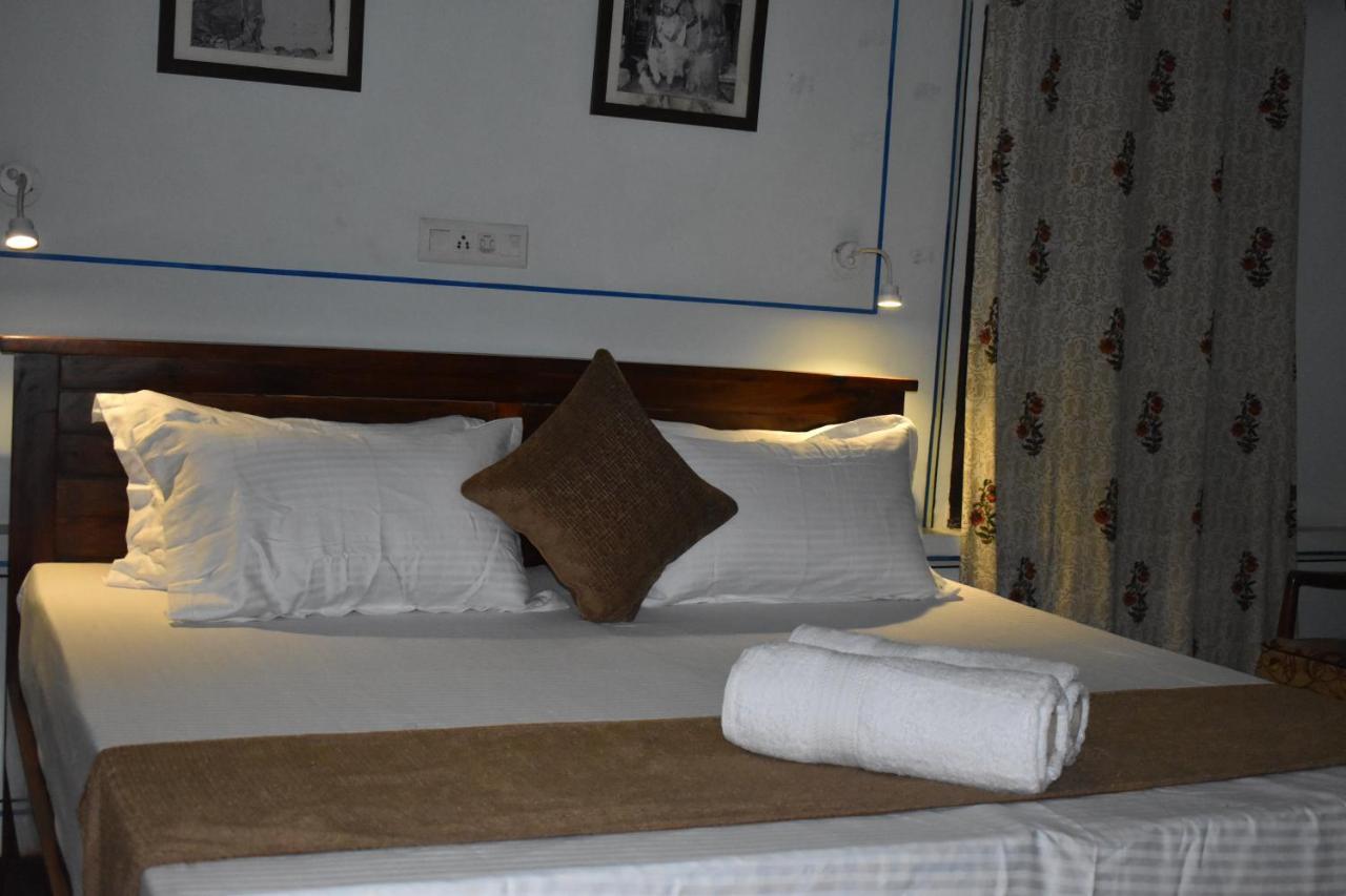 Hotel Nawal Sagar Palace - Būndi Екстериор снимка