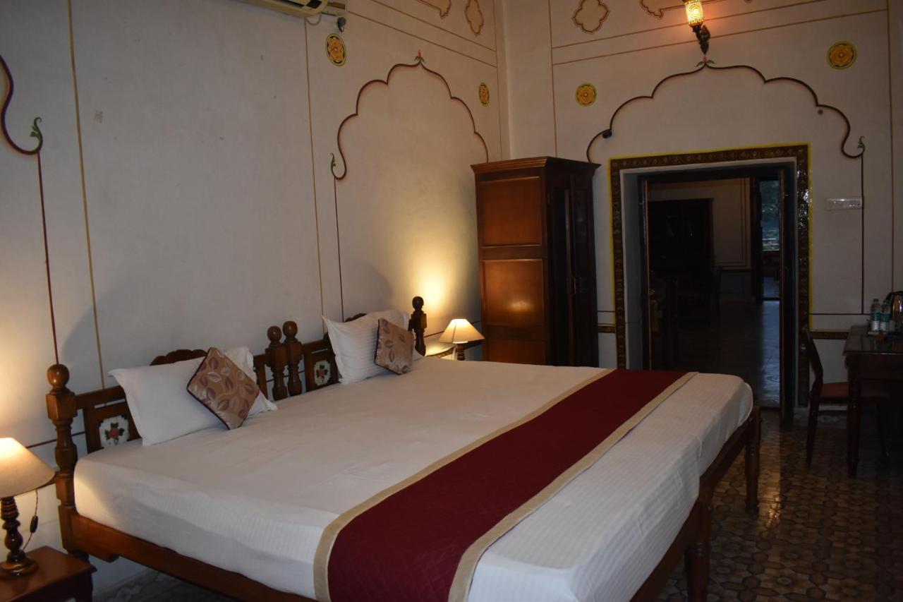 Hotel Nawal Sagar Palace - Būndi Екстериор снимка