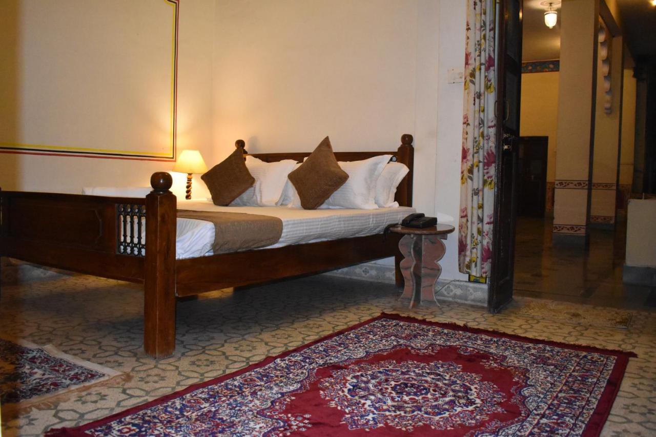 Hotel Nawal Sagar Palace - Būndi Екстериор снимка