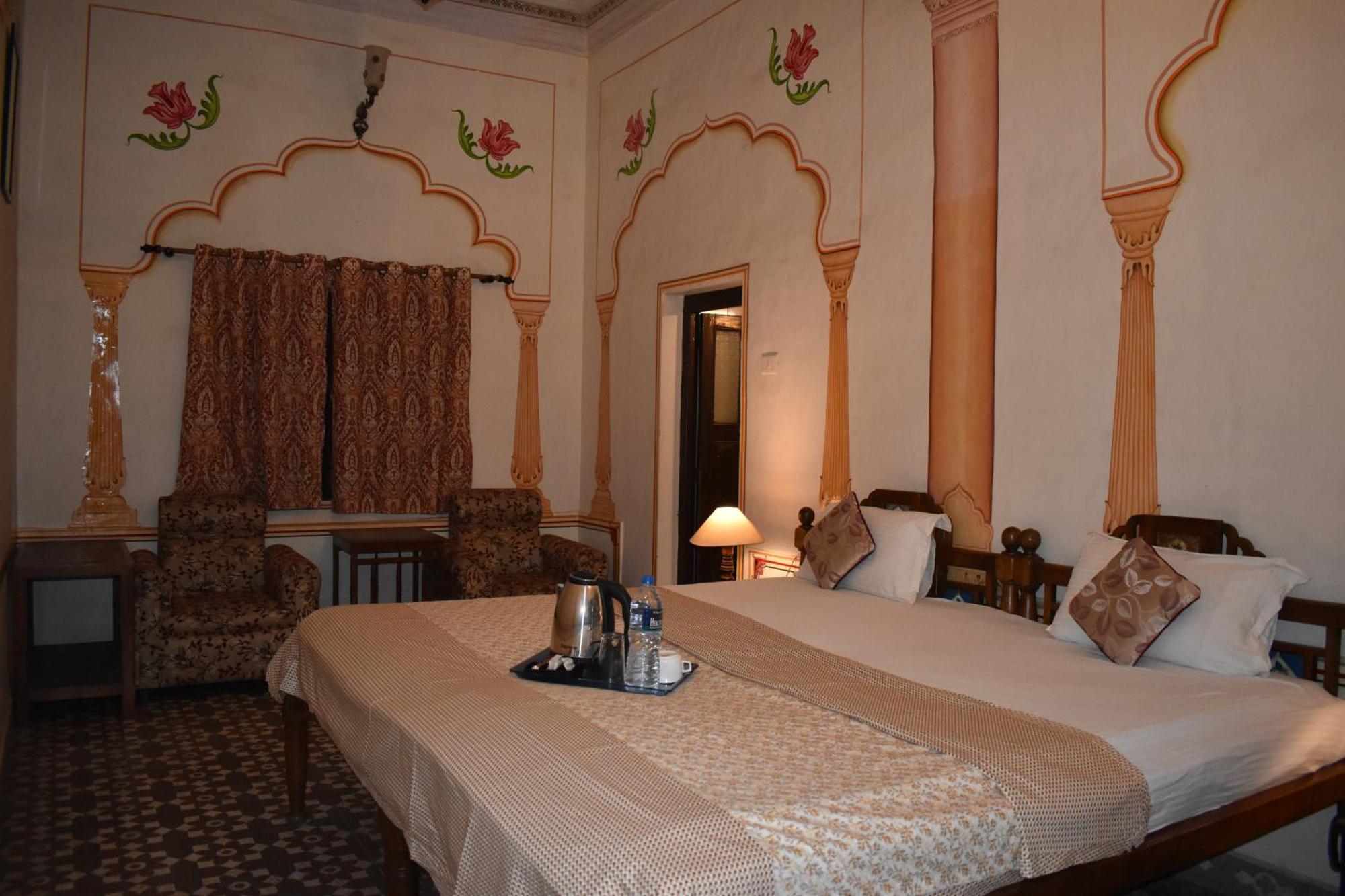 Hotel Nawal Sagar Palace - Būndi Стая снимка