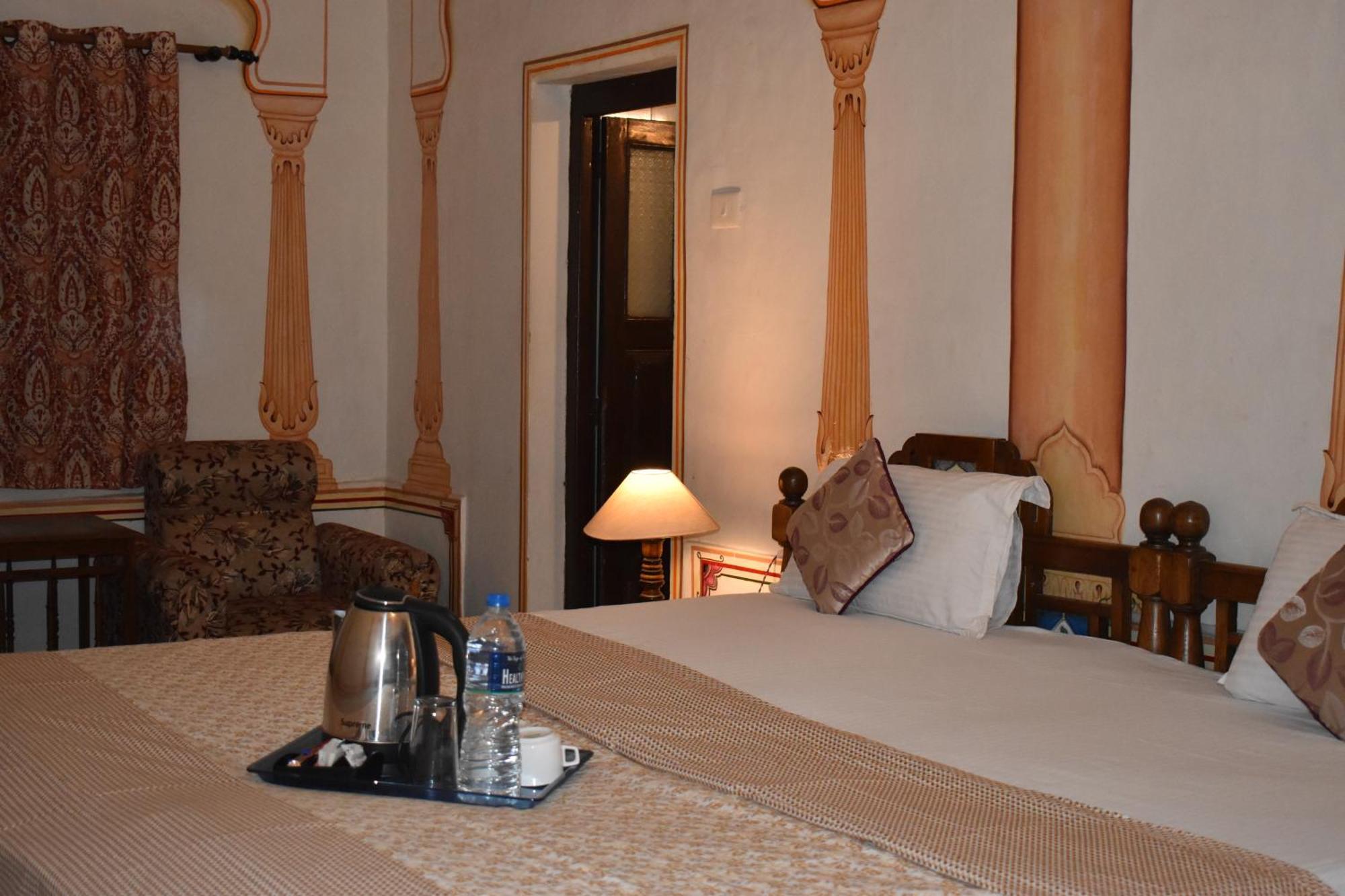 Hotel Nawal Sagar Palace - Būndi Стая снимка